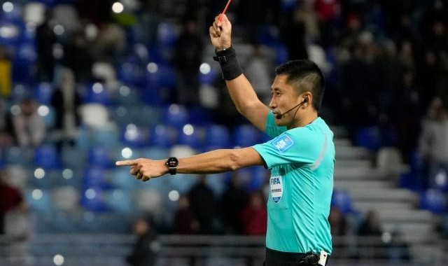 足球-2023国际级裁判员名单：马宁领衔 女子裁判更新1人